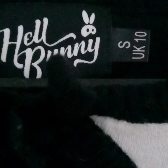 A hell Bunny sweater - Picture 3 of 4